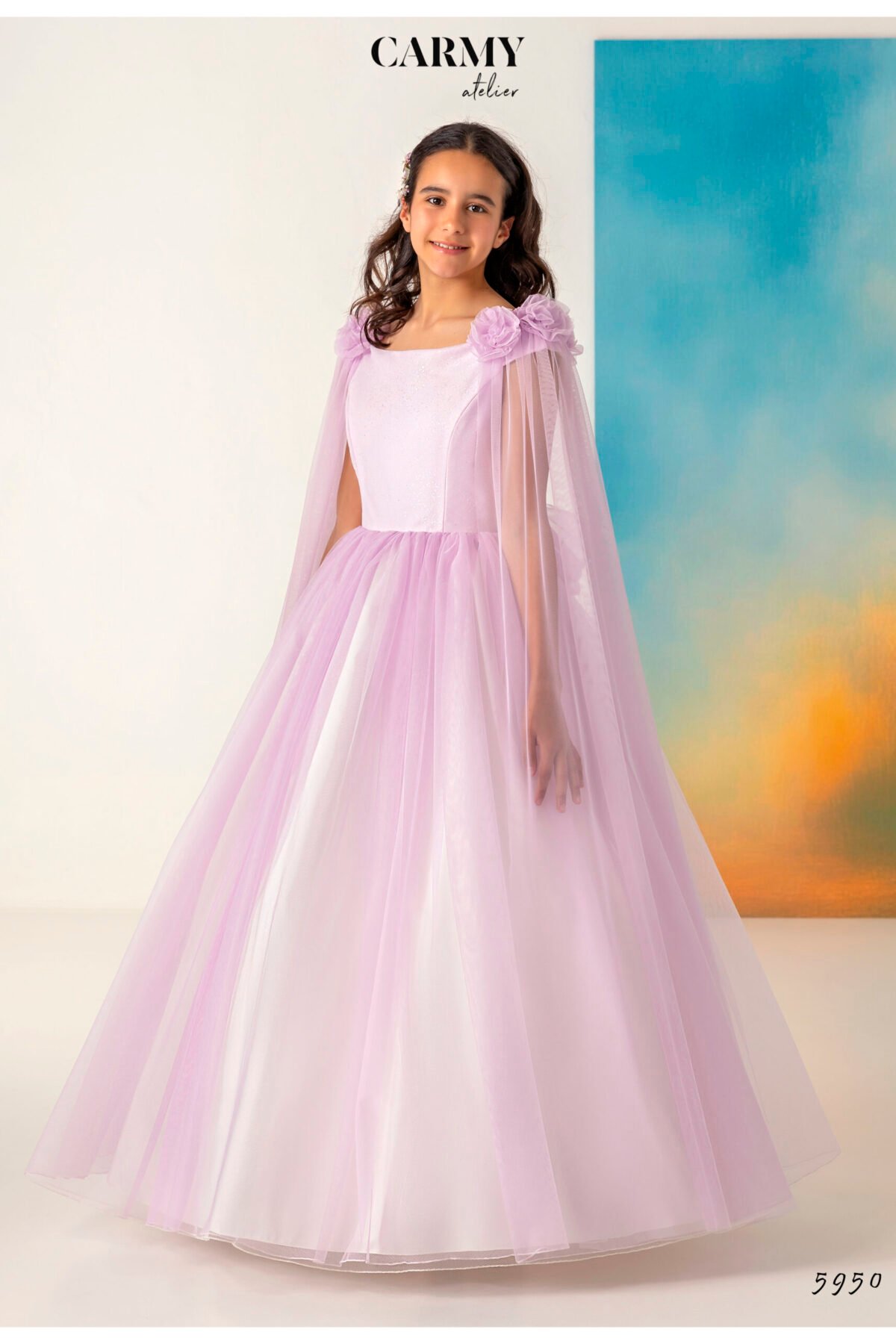 Vestido infantil rosa claro con falda de tul