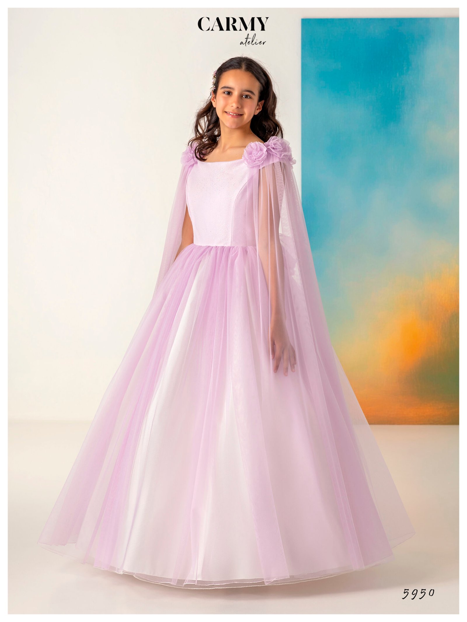 Vestido infantil rosa claro con falda de tul